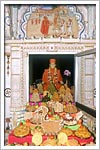 Annakut offered to Shri Yogiji Maharaj in Akshar Deri