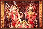 Shri Shiv Parvatiji and Shri Ganapatiji