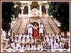 Group photo with Swamishri on the steps of Bochasan mandir 