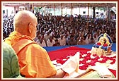 Chanting the holy name of Swaminarayan 