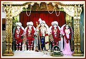 (From left) Shri Raghuvirji Maharaj, Shri Ayodhyaprasadji Maharaj, Shri Ghanshyam Maharaj and Shri Dharmadev & Bhaktimata