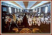 Satsang assembly on the Hotel lawn