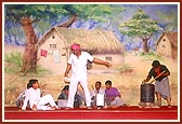 'Charan Kamal na Ful' drama depicts the true stories of courageous satsangi children who remained steadfast in their faith and morals