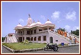 Shri Swaminarayan Mandir, Dummas