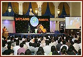 Viveksagar Swami addresses the assembly