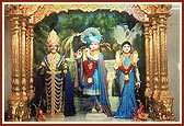 Shri Harikrishna Maharaj and Shri Radha Krishna Dev