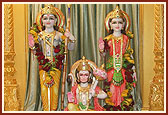 Shri Sita-Ram and Shri Hanumanji