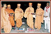  In the 'Swaminarayannagar' children performed 24-hour non-stop devotional activities related to the Swaminarayan mahamantra.The senior sadhus performed the traditional inauaguration of these kutirs.