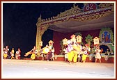 Selected teenagers and children from various BAPS centers throughout Gujarat prepared for a month to perform on this occasion. Their excellent presentation of three rhythmic and energetic traditional dances enthralled the audience