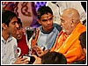 Pramukh Swami Maharaj's UK Visit 2004 - Second Saturday of Swamishri’s visit to the U.K. 