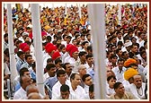 Swamishri during the murti-pratishtha assembly