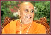 Swamishri in a divine and joyous mood