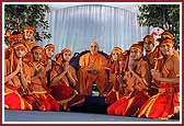 Kishores with Swamishri 