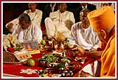 Swamishri performs the Shilanyas Vidhi