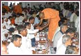  Saints and devotees take part in a special Mahapuja Vidhi 