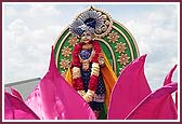 Shri Harikrishna Maharaj seated on a Lotus float