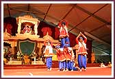  Kishores perform a dance as part of their presentation of the 'Adarsh Upasana Pravartak Award