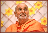 Swamishri during the Satsang Shibir in Pachmarhi