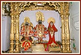 Shri Vasudevnarayan, Shri Dharmadev and Bhaktimata