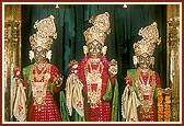 Aksharbrahma Shri Gunatitanand Swami, Bhagwan Shri Swaminarayan and Shri Gopalanand Swami